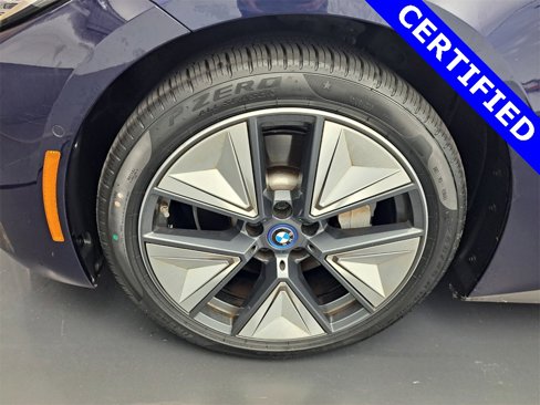 Certified 2023 BMW i4 eDrive35 image 18