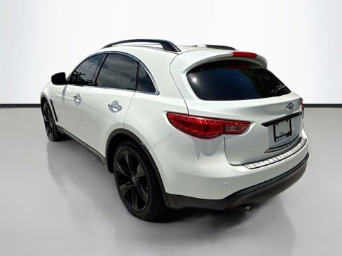 Used 2017 INFINITI QX70 AWD w/ Premium Package image 6
