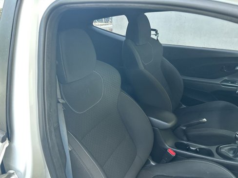 Used 2020 Hyundai Veloster N w/ Performance Package image 21
