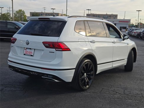 Used 2020 Volkswagen Tiguan SE R-Line image 12