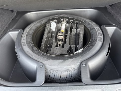Used 2020 Jeep Grand Cherokee Altitude image 35