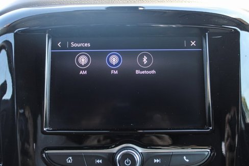 Used 2020 Chevrolet Traverse LS image 25
