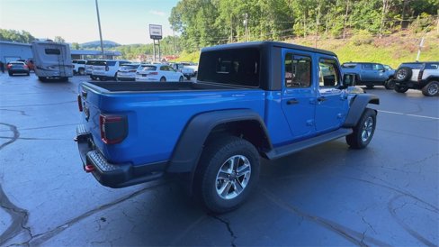 Used 2022 Jeep Gladiator Rubicon w/ LED Lighting Group image 8