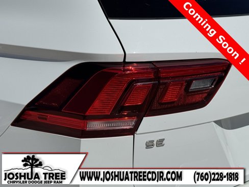 Used 2022 Volkswagen Tiguan SE image 14