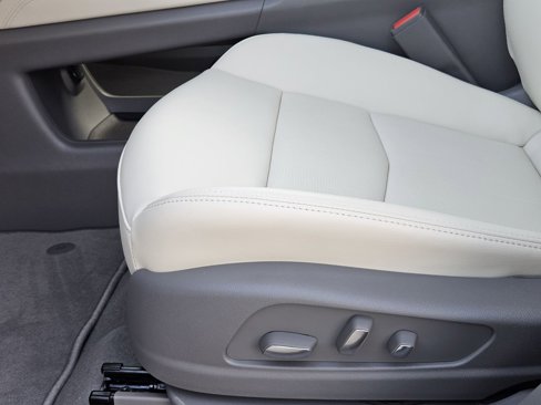 New 2025 Cadillac XT6 Premium Luxury image 28