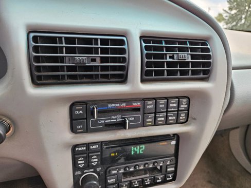 Used 1996 Buick Regal Gran Sport image 19