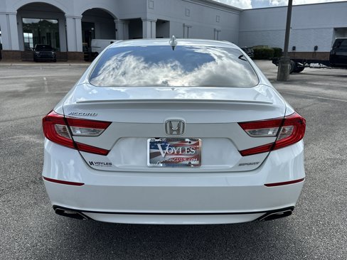Used 2020 Honda Accord Sport image 6