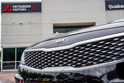 Used 2017 Kia Optima EX image 8