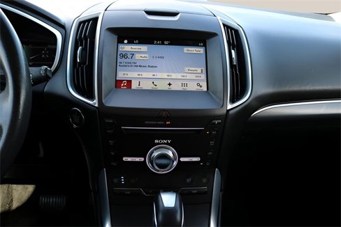 Used 2017 Ford Edge Titanium w/ Equipment Group 301A image 22