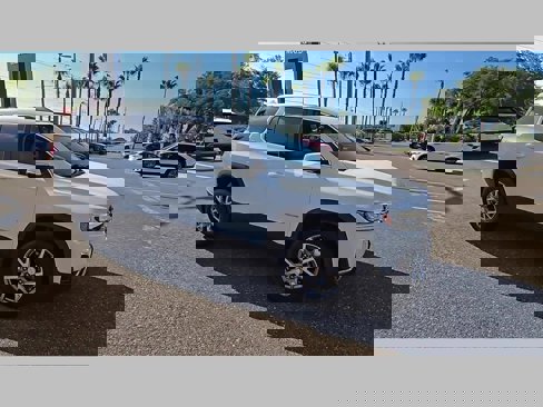 Used 2021 GMC Acadia SLT w/ Preferred Package image 35