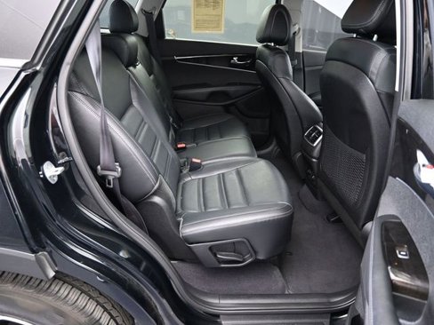 Used 2016 Kia Sorento EX image 45