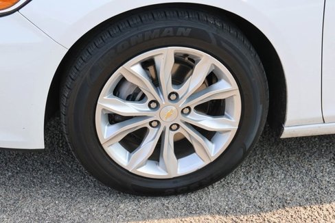 Used 2024 Chevrolet Malibu LT image 7