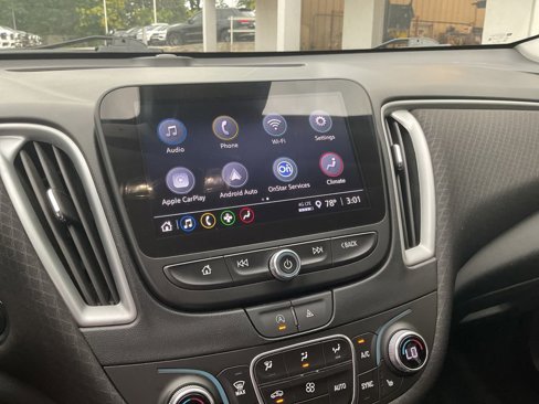 Used 2023 Chevrolet Malibu LT image 18