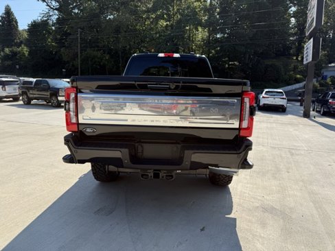 Used 2024 Ford F250 Platinum image 6