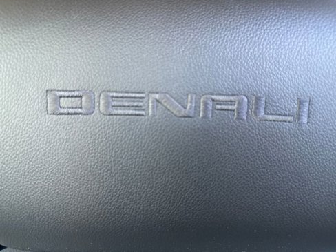 Used 2019 GMC Acadia Denali image 47
