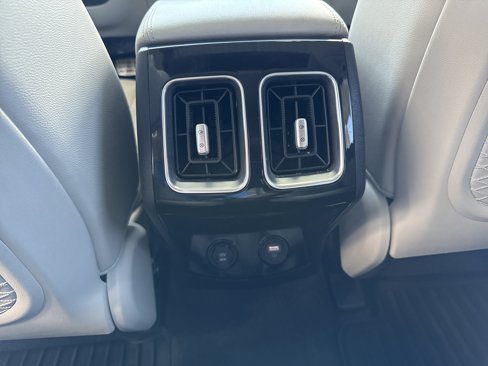 Used 2021 Kia Sorento SX image 34