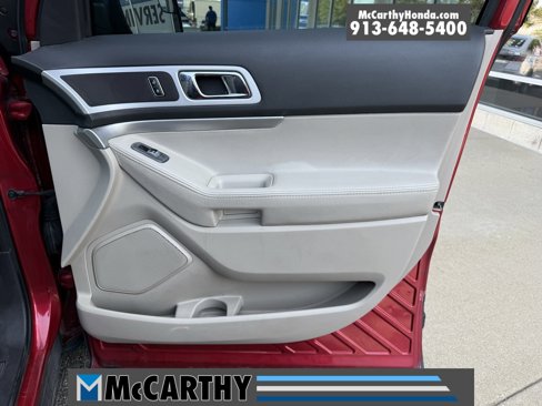 Used 2012 Ford Explorer XLT image 45