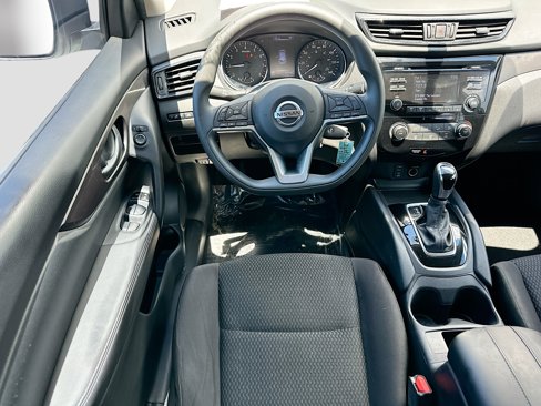 Certified 2017 Nissan Rogue Sport S image 20