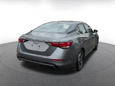 Used 2024 Nissan Sentra SV image 14