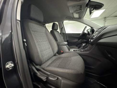 Used 2022 Chevrolet Equinox LT image 12