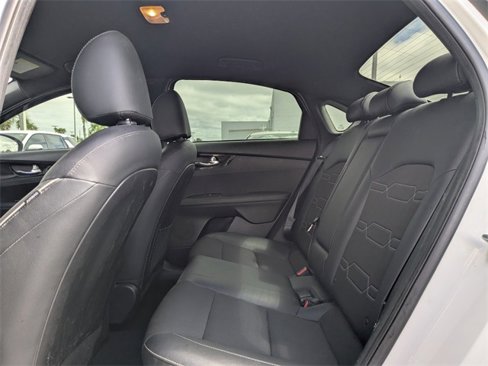 Certified 2023 Kia Forte GT-Line image 15