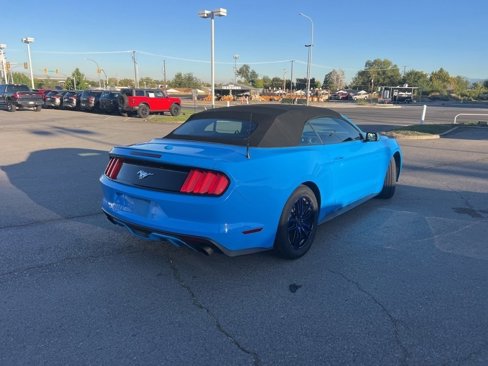 Used 2017 Ford Mustang Premium image 6