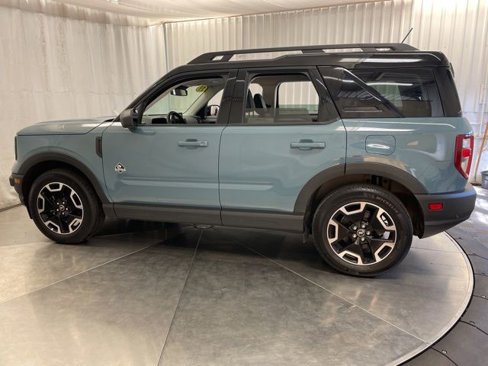 Used 2023 Ford Bronco Sport Outer Banks w/ Tech Package image 3