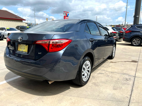 Used 2019 Toyota Corolla LE image 4