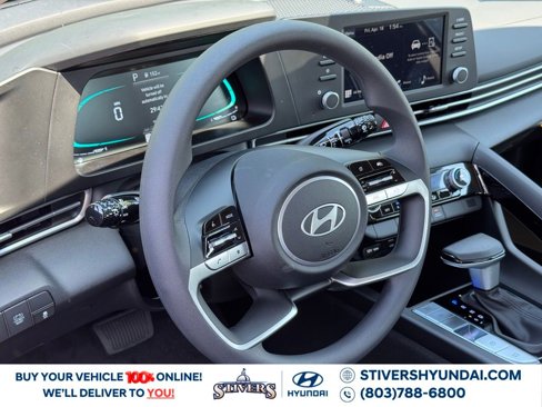 Certified 2025 Hyundai Elantra Blue image 18