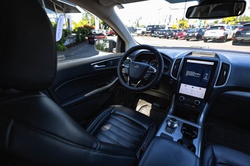 Used 2022 Ford Edge SEL image 18