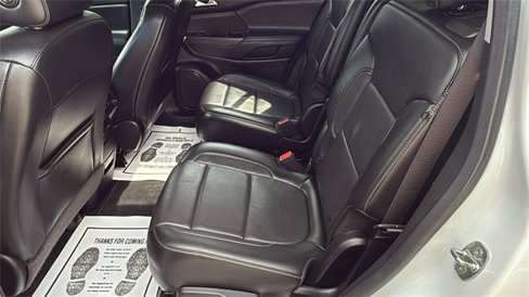 Used 2020 GMC Acadia SLT image 21