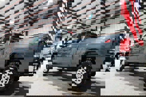 Used 2012 GMC Sierra 2500 SLE w/ SLE Preferred Package image 8