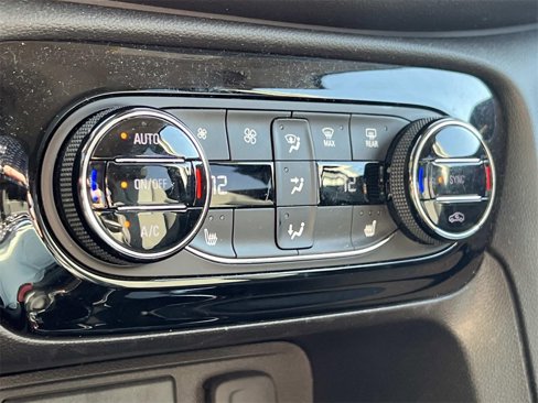 Used 2022 Buick Encore GX Select w/ Sport Touring Package image 20
