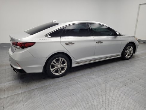 Used 2019 Hyundai Sonata Sport w/ Winter Weather Package image 10