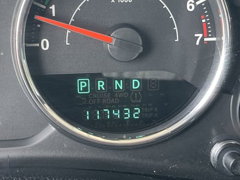 Used 2012 Jeep Wrangler Sport w/ Connectivity Group image 29