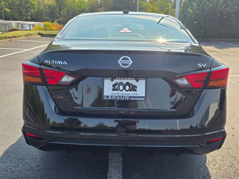 Used 2022 Nissan Altima 2.5 SV image 5