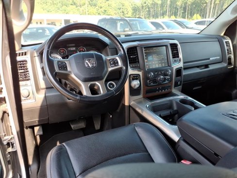 Used 2017 RAM 1500 Laramie w/ Convenience Group image 16