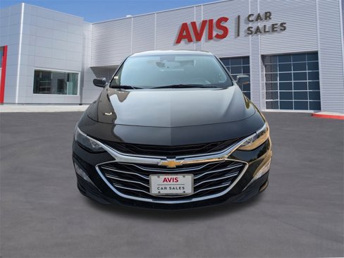 Used 2024 Chevrolet Malibu LT image 2