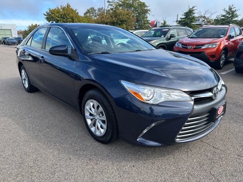 Used 2016 Toyota Camry LE image 13