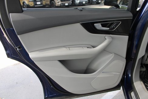 Used 2019 Audi Q7 3.0T Prestige image 47
