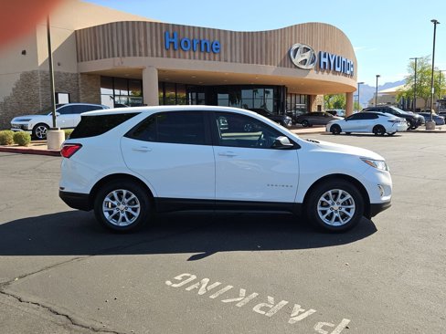 Used 2020 Chevrolet Equinox LS image 4