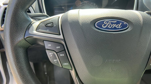 Used 2020 Ford Fusion SE image 26