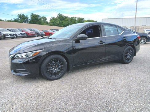Used 2022 Nissan Sentra S image 1