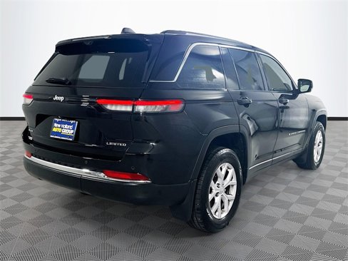 Certified 2022 Jeep Grand Cherokee Limited w/ Luxury Tech Group II image 7