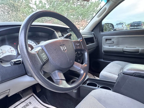 Used 2011 Dodge Dakota 4x4 Crew Cab image 8