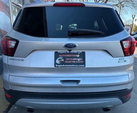 Used 2019 Ford Escape SEL image 4