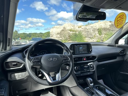 Used 2019 Hyundai Santa Fe SEL image 14