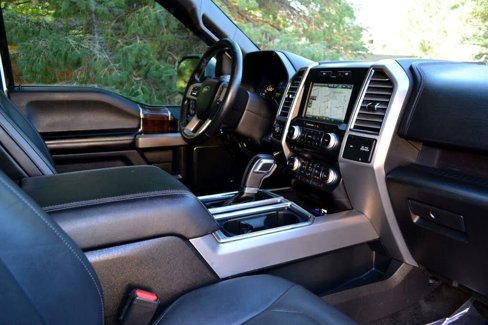 Used 2015 Ford F150 Platinum w/ Equipment Group 701A Luxury image 26