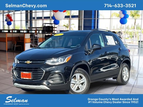 Used 2022 Chevrolet Trax LT w/ LT Convenience Package image 1