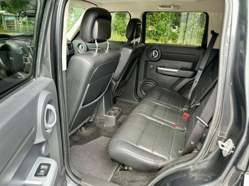 Used 2011 Dodge Nitro Shock image 13